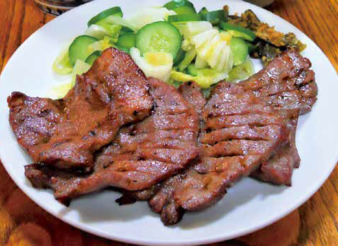 藤崎オリジナル 和洋中三段重と「太助分店」牛たんセット