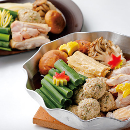 花山椒鶏つくねと丹波あじわいどりの鍋