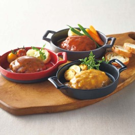3種のソース煮込み黒毛和牛ハンバーグセット