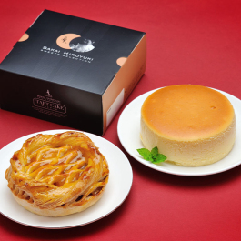 津軽りんごパイと濃厚チーズケーキ