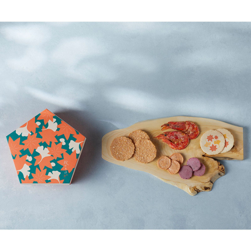 〈坂角総本舗〉秋てりは