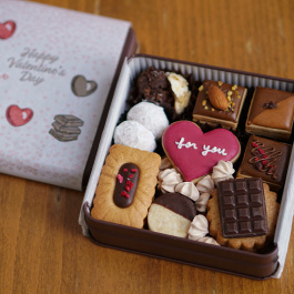 バレンタイン チョコレート缶