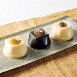 季(とき)の彩(いろどり) 胡麻豆腐