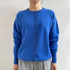 カシミヤクルーネックカーディガン ブルー