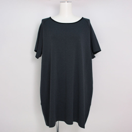 半袖プルオーバー